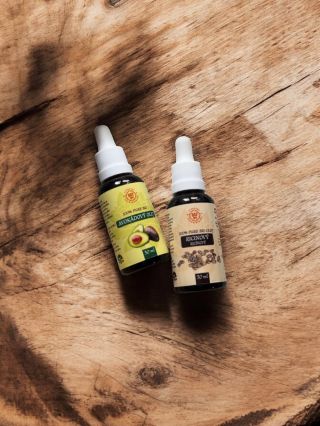 ✨ Dvojka, která zachrání vaše vlasy i pokožku ✨ 🌿 BIO Ricinový olej – posiluje řasy, obočí i nehty, pomáhá proti lámavým...